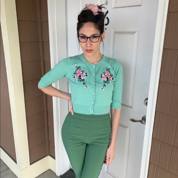 Meet your Posher, Jessica - Picture 2 of 6